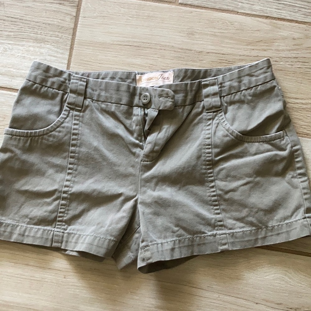 Khaki shorts